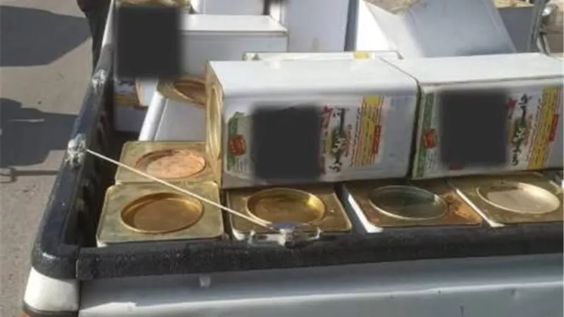 سمن منتهي الصلاحية بأحد محال المخبوزات والحلويات بدمياط