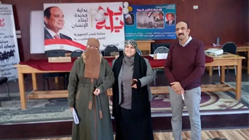 متابعة البرامج التدريبية بمنطقة السويس الأزهرية