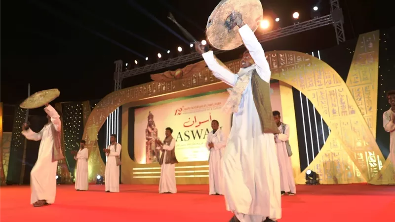 محافظ اسوان يفتتح مهرجان الدولى الثانى عشر للثقافة والفنون