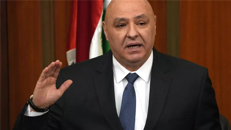 الرئيس اللبناني: لن أقبل أن يبقى إسرائيلي واحد على أراضنا