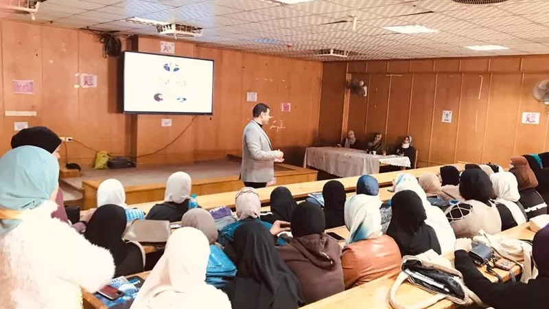 مخاطر الإدمان ندوة لكليتي الخدمة الاجتماعية والتمريض ببني سويف