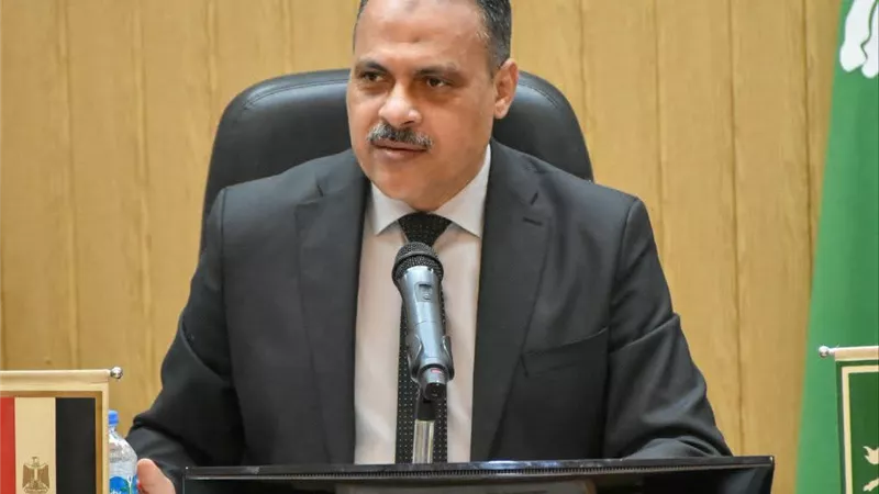 ضبط 2 طن دقيق بلدي مدعم قبل بيعها بالسوق السوداء بالزقازيق