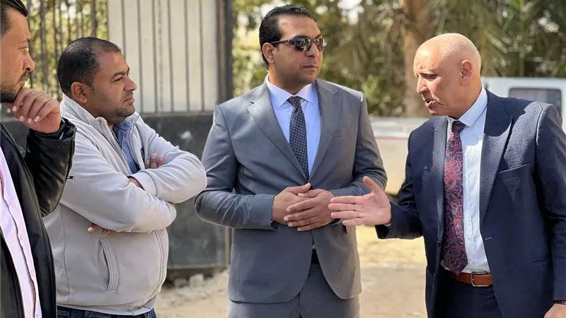 نائب المحافظ يتفقد أعمال تطوير محطة مياه الحبيل