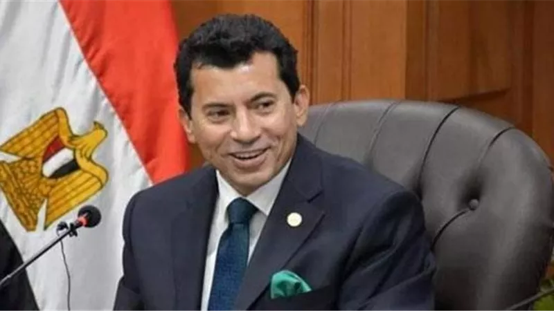 وزير الشباب يقدم روشتة لاتحاد الشركات لاستمرار مسيرة نجاحه