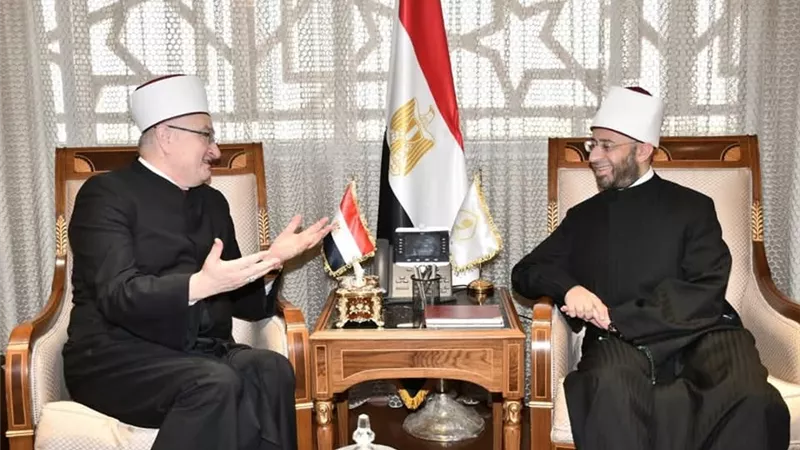 وزير الأوقاف يبحث سبل التعاون الديني والثقافي مع مفتي كرواتيا