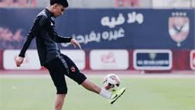 على رأسهم بن شرقي.. طبيب الأهلي يحسم مشاركة الثلاثي أمام الزمالك