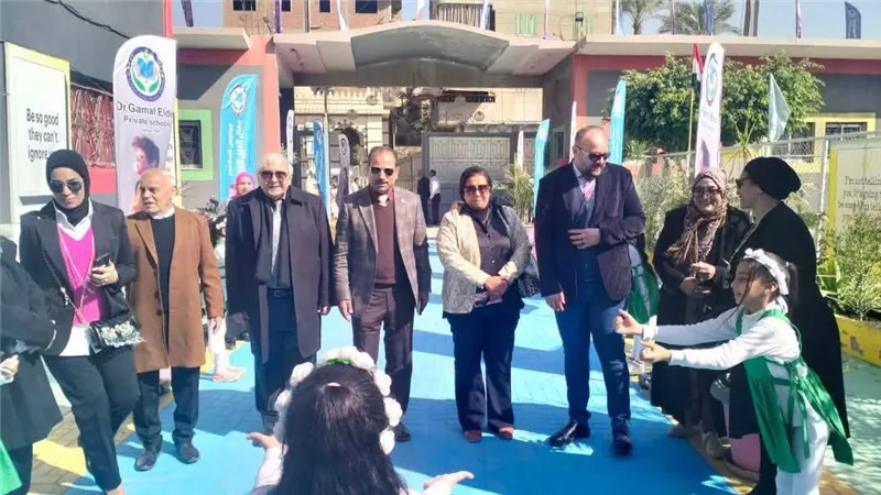 مدير تعليم الخانكة يشهد عروضاً رياضية متنوعة
