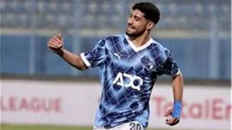 بيراميدز ينفرد بصدارة الدوري بالفوز على مودرن سبورت بهدف نظيف