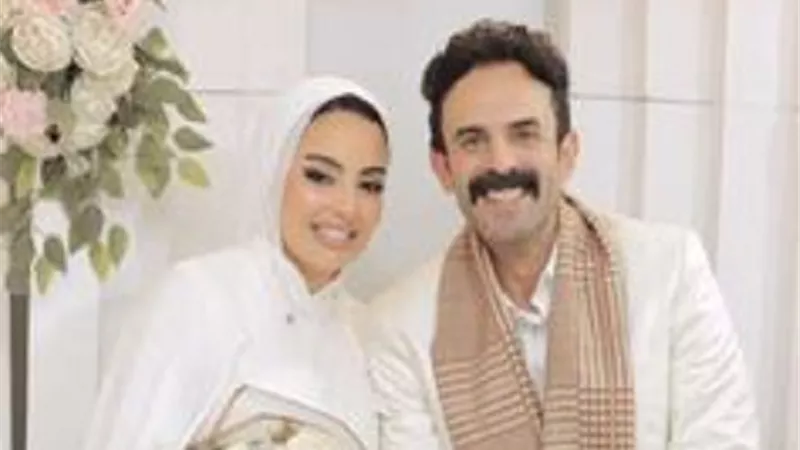 إبراهيم السمان يعلن عن خطبته من فتاة خارج الوسط الفنى