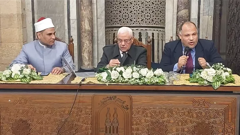 الماء كائن يسبح بحمد الله مثل جميع المخلوقات ويؤدي وظيفته