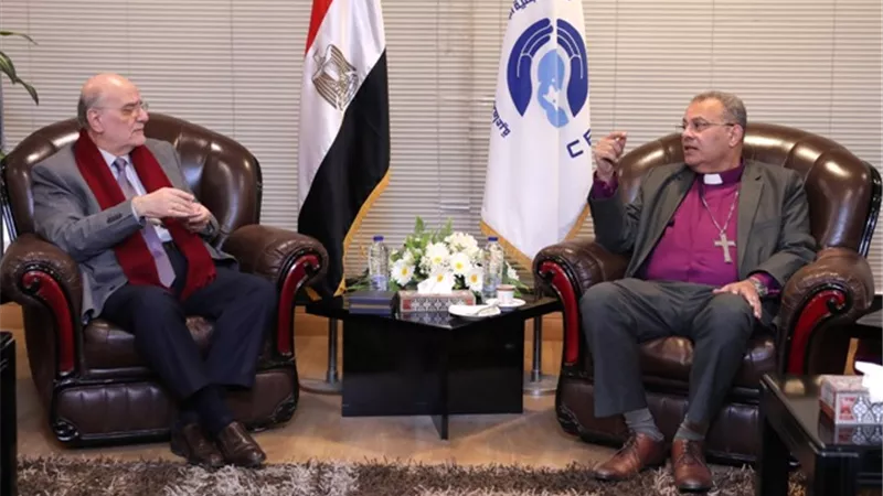 رئيس الإنجيلية بمصر يستقبل الأمين العام لمجلس كنائس الشرق الأوسط