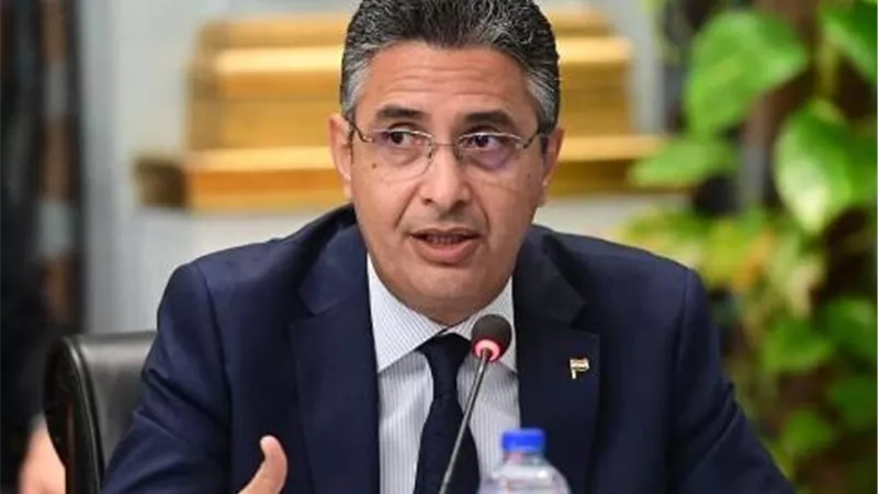 وزير التموين يوجه المديريات بتكثيف الرقابة وتوافر السلع الأساسية