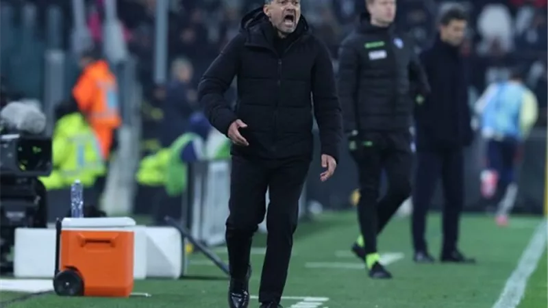 كونسيساو ينفجر بعد خروج ميلان من دوري أبطال أوروبا