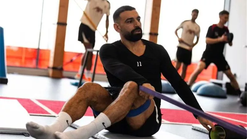 محمد صلاح من تدريبات ليفربول استعدادًا لمواجهة أستون فيلا .. شاهد
