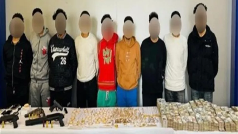 ضبط المتهمين بالسطو المسلح على 