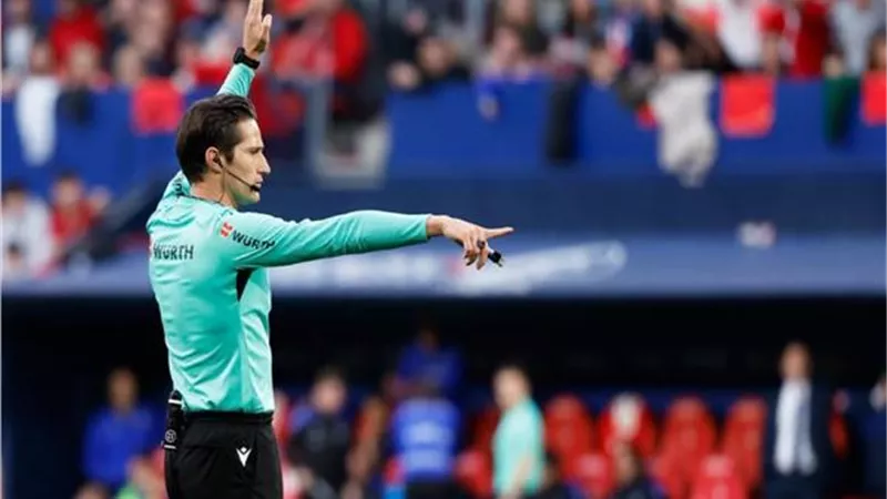 تطورات التحقيق مع حكم ريال مدريد وأوساسونا