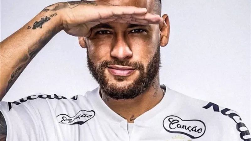بالميراس ينفي إدعاءات نيمار بشأن جودة الملاعب في الدوري البرازيلي