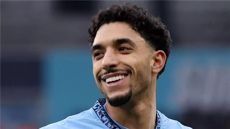 مرموش يطيح بهالاند خارج التشكيل الاساسى لمانشستر سيتى أمام ريال مدريد