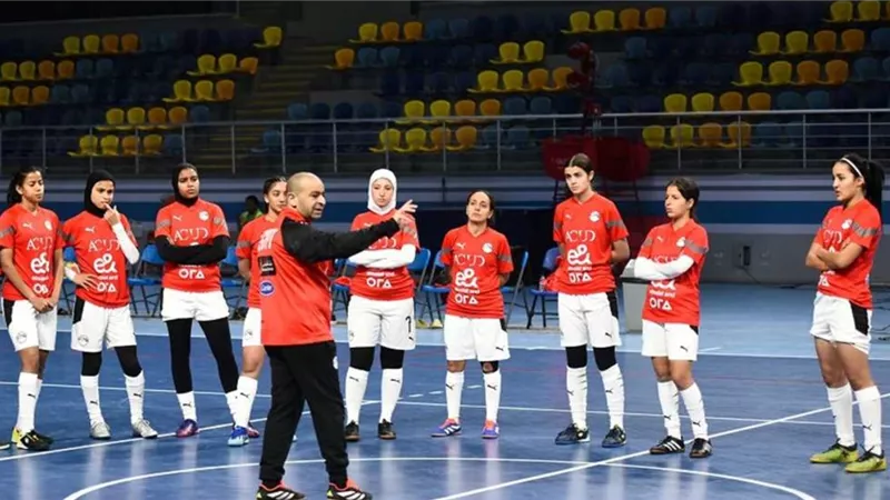اتحاد الكرة يرصد مكافآت إستثنائية للاعبات منتخب مصر للصالات