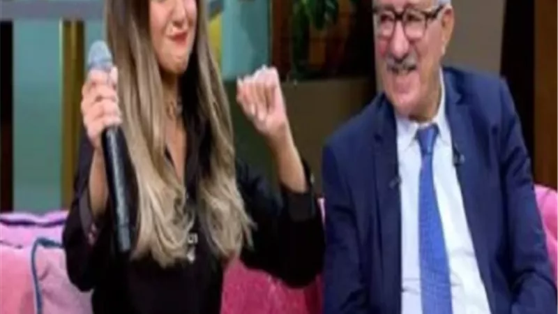 هند عبد الحليم تطالب جمهورها بالدعاء لوالدها