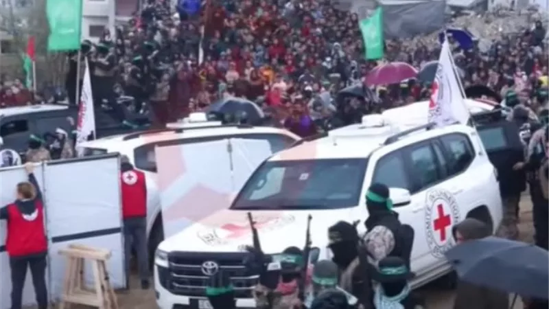 نقل الجثامين الأربعة للطب الشرعي للتأكد من هويتهم