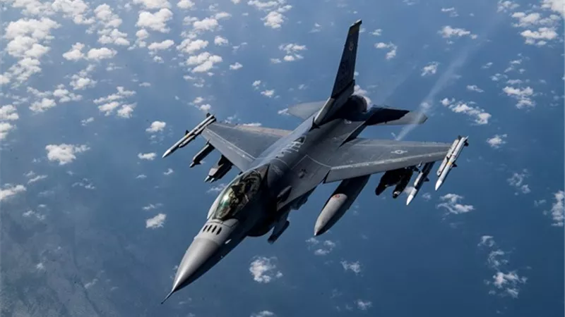 بلجيكا تعلن تأجيل تسليم أول دفعة من مقاتلات F-16 إلى كييف