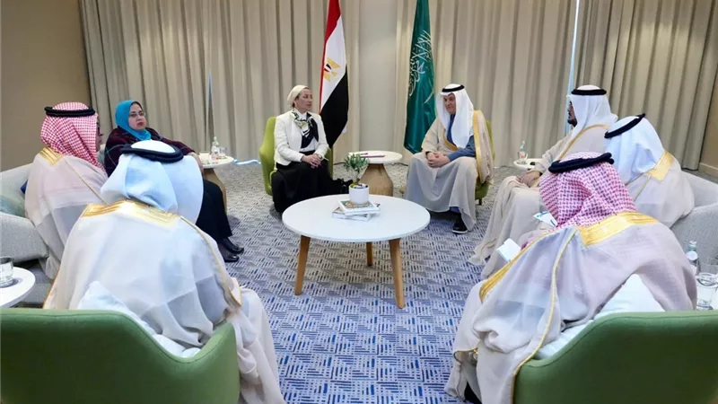 وزيرة البيئةتلتقى نظيرها السعودى لتعزيز سبل التعاون البيئى ببن البلدين