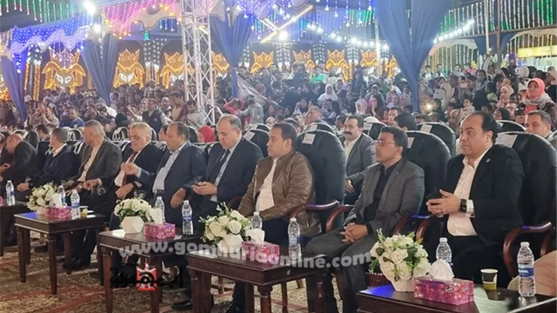 انطلاق احتفالات فرق الفنون الشعبيةبمهرجان أسوان الدولى الثانى عشر