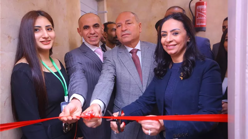 وزيرة التضامن ومحافظ القاهرة يفتتحان دار المغتربات بمجمع السيدة العذراء بشبرا