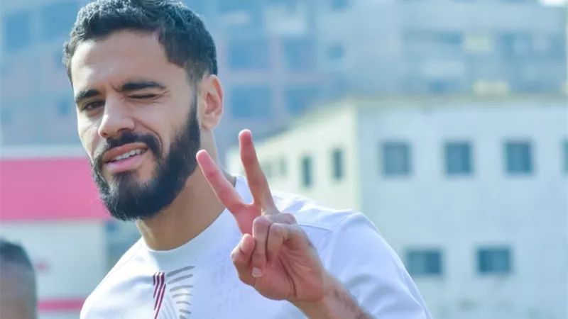 الزمالك يستقر على محمود بنتايك لقيادة الجبهة اليسري أمام الأهلي