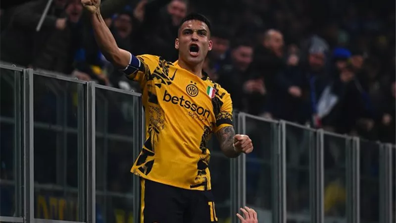 إنتر ميلان يعود للانتصارات بهدف لاوتارو ضد جنوى بالدورى الإيطالى