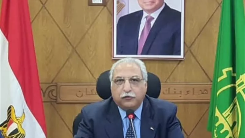 مدير تعليم القليوبية يهنئ الفائزين فى مسابقة الإلقاء الشعرى على مستوى الجمهورية