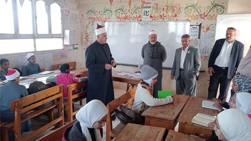 رئيس منطقة القليوبية الأزهرية يتفقد معاهد طوخ ويستقبل فريق الجودة