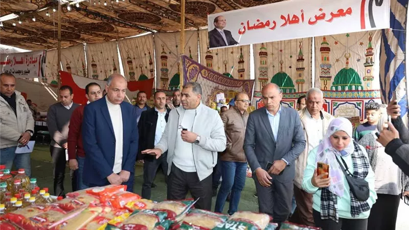 كدواني يفتتح معرضين 