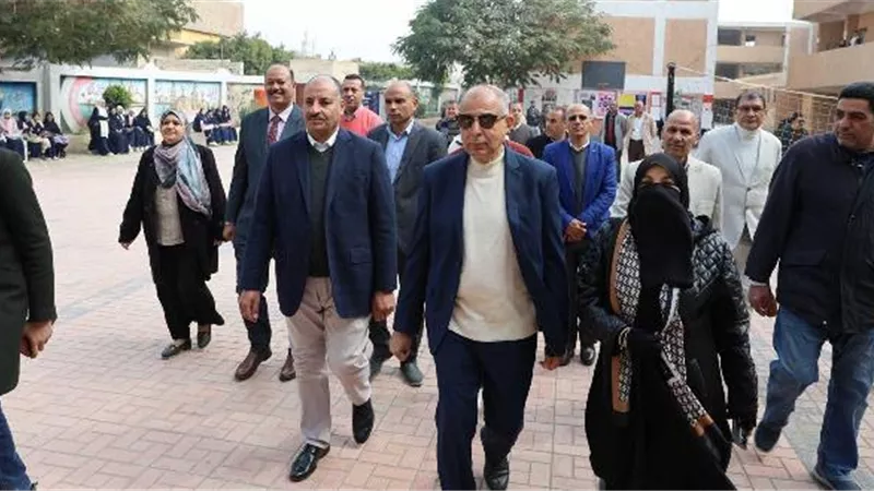 محافظ المنيا يتابع انتظام المدارس فى سمالوط