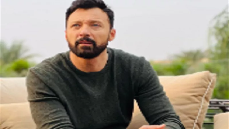 أحمد فهمي يتخطى 15 مليون مشاهدة بأغنية 