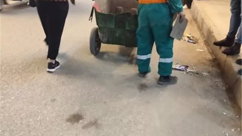 جهود مكثفة لتحسين البيئة بمحاور مدينة الزقازيق ليلًا