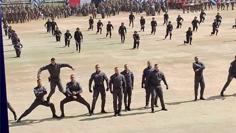 عروض قتالية ومهارات عالية لمعاونة الأمن .. صور
