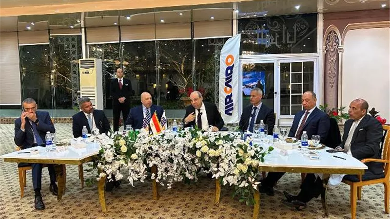 وزير الطيران:طرح ١١مطار أمام القطاع الخاص ..والبدء بمطار الغردقة