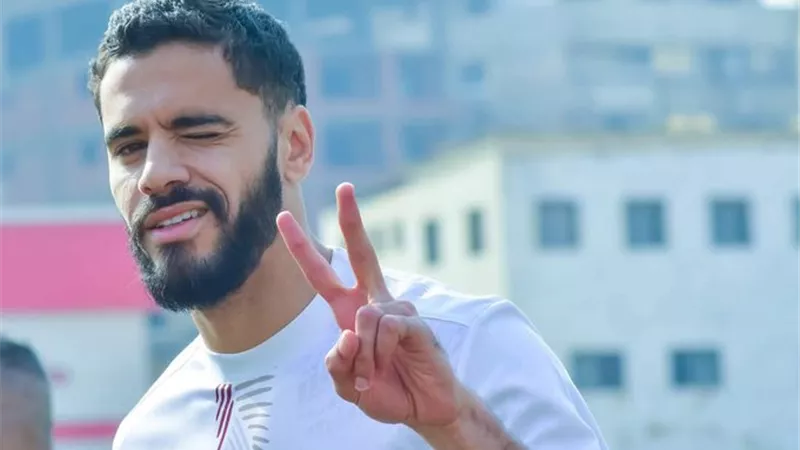 الأهلي تواصل مع مدربين .. وهل يفكر في ثلاثي الزمالك؟ .. شاهد