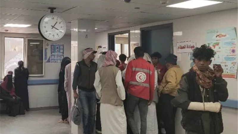 توزيع 4 آلاف كرتونه مواد غذائيه و٤٠٠ بطانيه ولحوم بحلايب وشلاتين