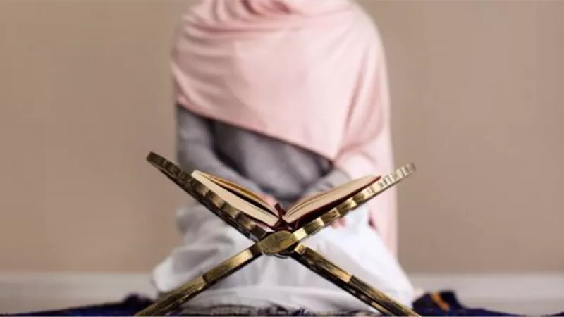 قول الشرع فى قراءة المستحاضة للقرآن..يجوز أم لا؟