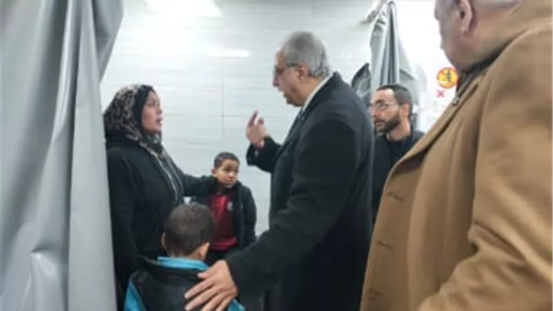 مدير تعليم القليوبية يطمئن على طلاب المصرية اليابانية