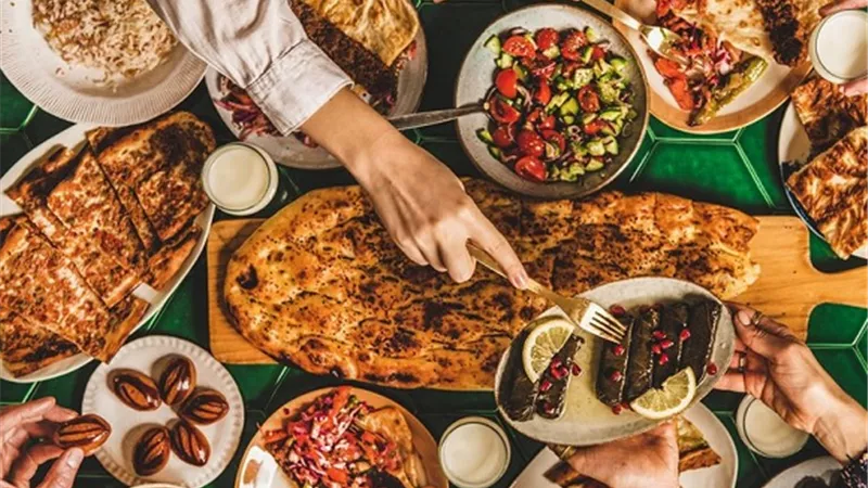 نصائح للتخلص من حرقة المعدة أثناء صيام رمضان
