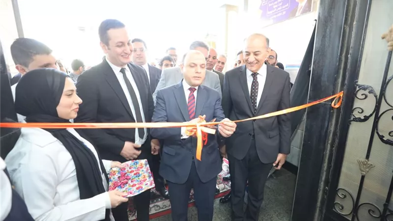 محافظ كفرالشيخ يفتتح وحدة طب الأسرة بقرية نصرة