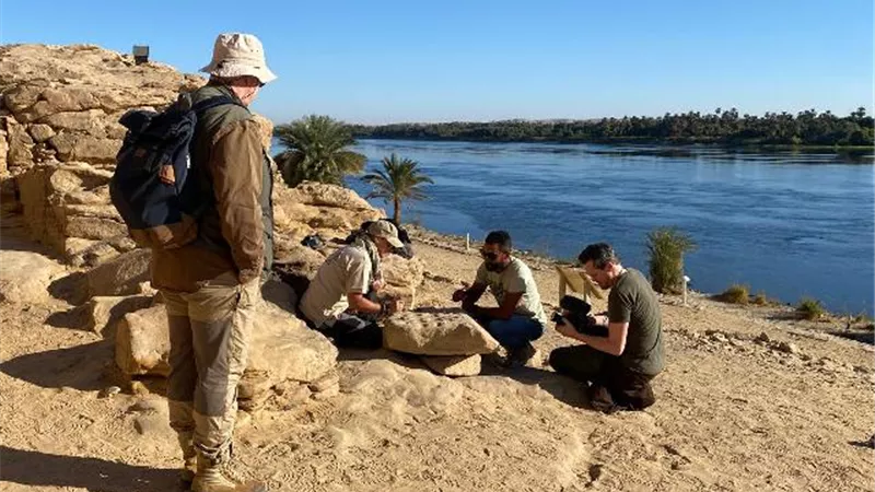 بعثة سويدية تنهى تصوير وثائقى للمحاجر الاسوانية