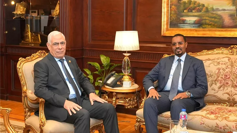 النائب العام يستقبل وزير الدولة للعدل والشؤون الدستورية الصومالي