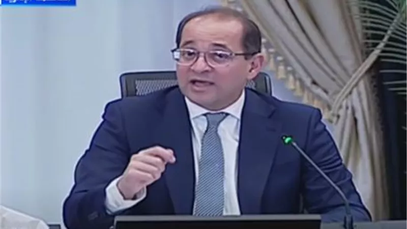 وزير المالية: صرف دعم إضافي للأسر التي لديها طفلان على بطاقات التموين
