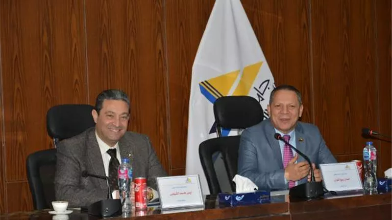 منح ٢٥ باحثا درجة الماجستير و ١١ درجة الدكتوراة بجامعة دمياط