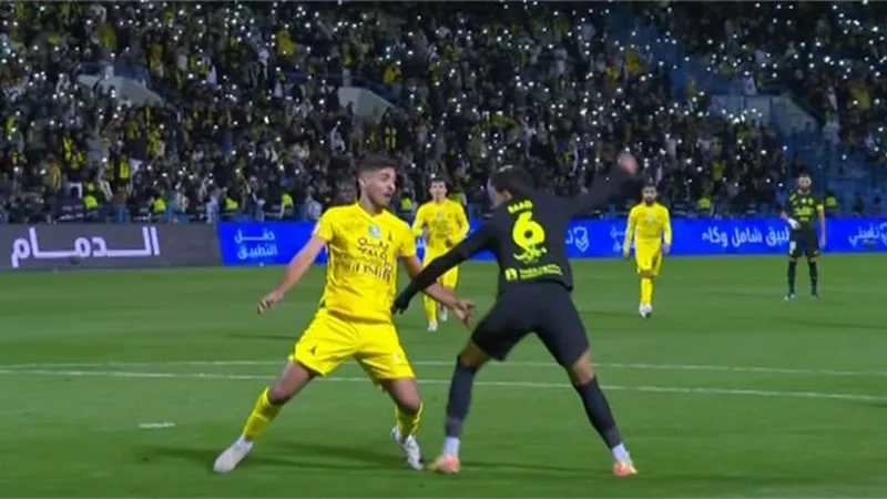 شاهد .. هدفا مواجهة اتحاد جدة والخليج بدورى روشن